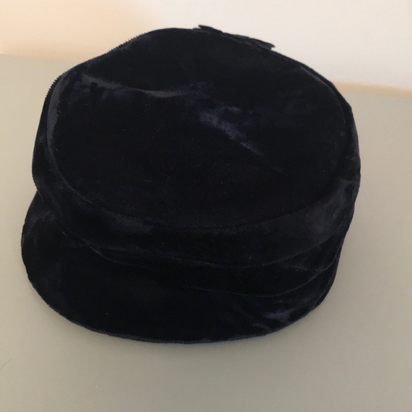 Jaunty vintage hat - Picture 5 of 5